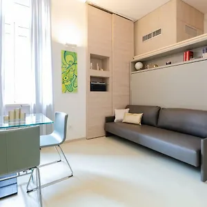 https://design-central-studio-porta-romana.italymilanhotels.net